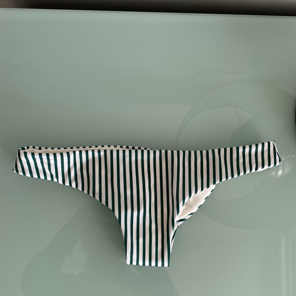 Swimming suit